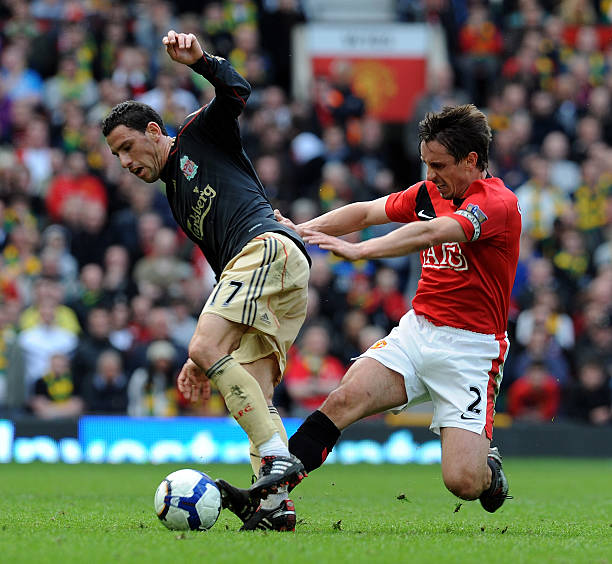 更是堅持與 更是堅持與