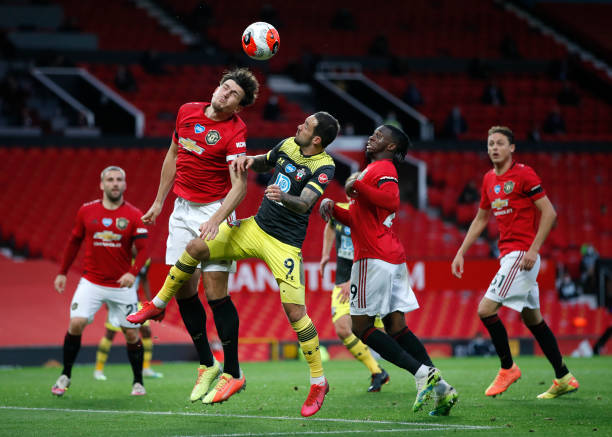 而中场则有 而中场则有